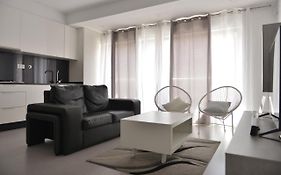 Duarte Apartments - Lux